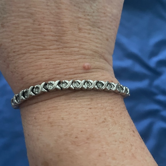 Jewelry - Diamond tennis bracelet